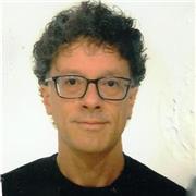 25 anni di esperienza nel settore fotografia e sviluppo digitale, offro lezioni di fotografia, sviluppo su camera raw/ Photoshop.